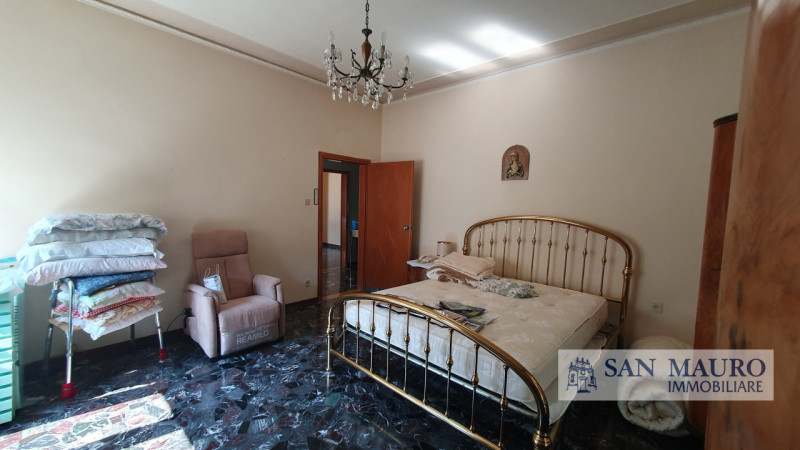 VICENZA Loc. CAMPEDELLO: A pochi minuti dalla città e all'ingresso della tangenziale sud proponia...