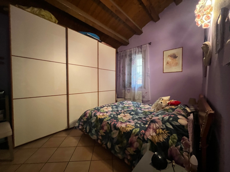 Proponiamo in vendita una graziosa casa singola di circa 160 mq nel comune di Orgiano. L’immobile...