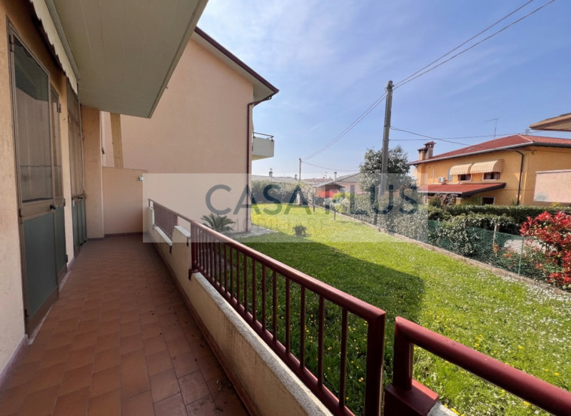 BASSANO DEL GRAPPA: NS ESCLUSIVA

Bassano del Grappa – Ampio appartamento fine anni '70 con due c...