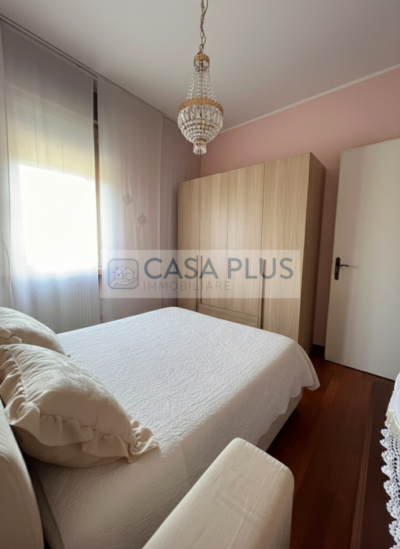 BASSANO DEL GRAPPA: NS ESCLUSIVA

Bassano del Grappa – Ampio appartamento fine anni '70 con due c...