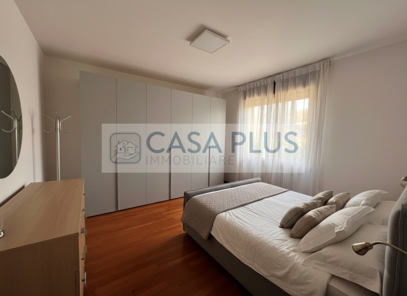 BASSANO DEL GRAPPA: NS ESCLUSIVA

Bassano del Grappa – Ampio appartamento fine anni '70 con due c...