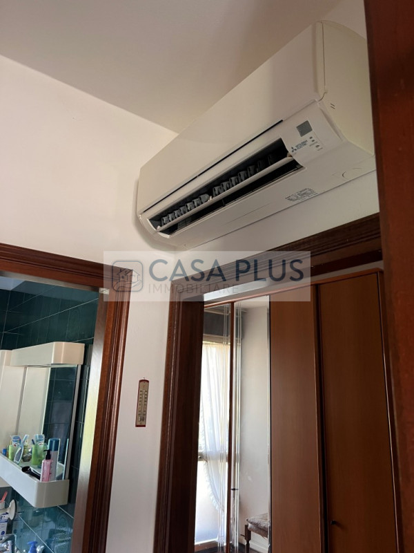 BASSANO DEL GRAPPA: NS ESCLUSIVA

Bassano del Grappa – Ampio appartamento fine anni '70 con due c...