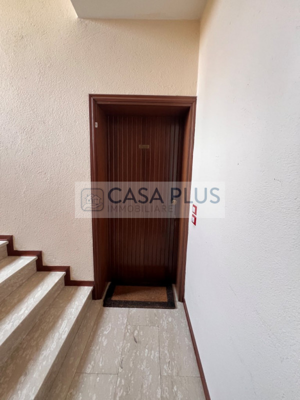 BASSANO DEL GRAPPA: NS ESCLUSIVA

Bassano del Grappa – Ampio appartamento fine anni '70 con due c...