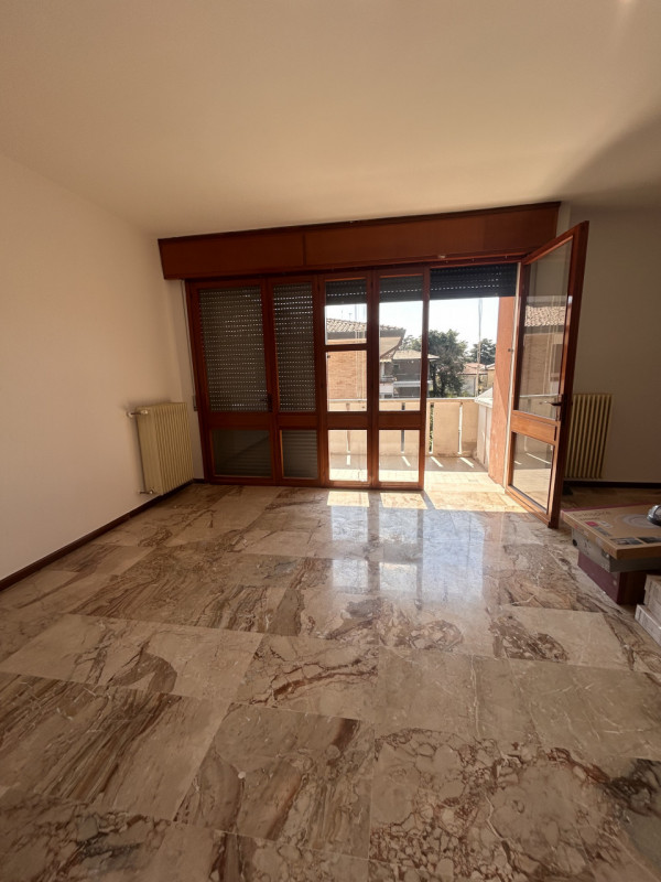 Padova zona Castelfidardo- Sacra Famiglia Nicoletta Dardilli di AD Casa Padova propone in locazio...