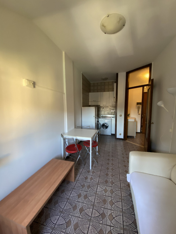 Centro Basilica S. Antonio Libero il 1 maggio 2026 Mini appartamento arredato, piano alto luminos...