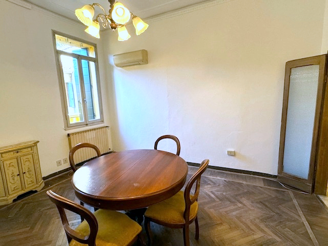 SPAZIOSO 1 CAMERA IN PIENO CENTRO €.232.000 - rif.RPCS299

Ti proponiamo un'ottima opportunità: u...