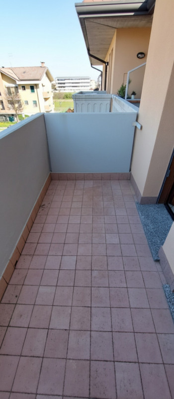 Curtarolo, appartamento TRICAMERE situato in un contesto tranquillo e signorile, al piano secondo...