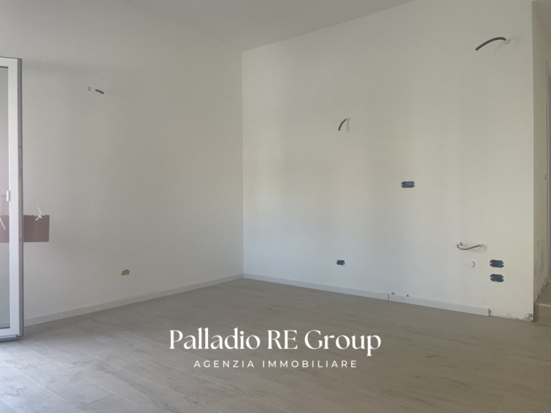 ULTIMA DISPONIBILITA' DI BICAMERE CON GIARDINETTO PRIVATO, su piccola palazzina oggetto di comple...
