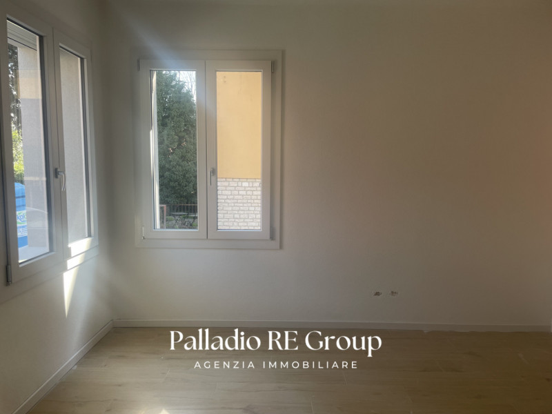 ULTIMA DISPONIBILITA' DI BICAMERE CON GIARDINETTO PRIVATO, su piccola palazzina oggetto di comple...