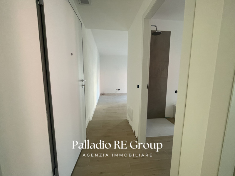ULTIMA DISPONIBILITA' DI BICAMERE CON GIARDINETTO PRIVATO, su piccola palazzina oggetto di comple...