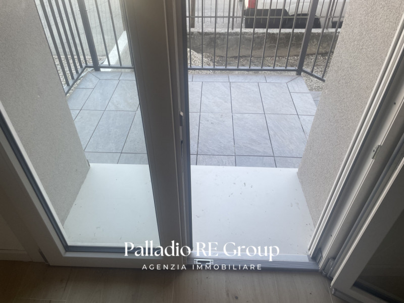 ULTIMA DISPONIBILITA' DI BICAMERE CON GIARDINETTO PRIVATO, su piccola palazzina oggetto di comple...