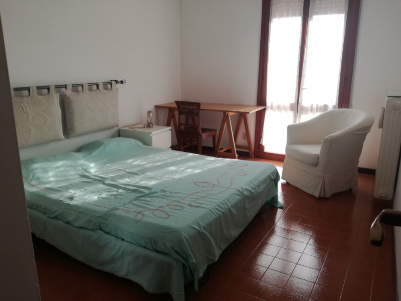 Zona Ospedali quartiere Nazareth Mini appartamento piano alto Ingresso soggiorno cottura camera m...