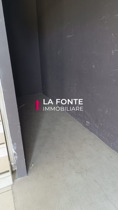 Padova, Camin, Ufficio Mq 310 INDIPENDENTE con Ingresso e Piccoli Depositi al piano terra, Sala R...