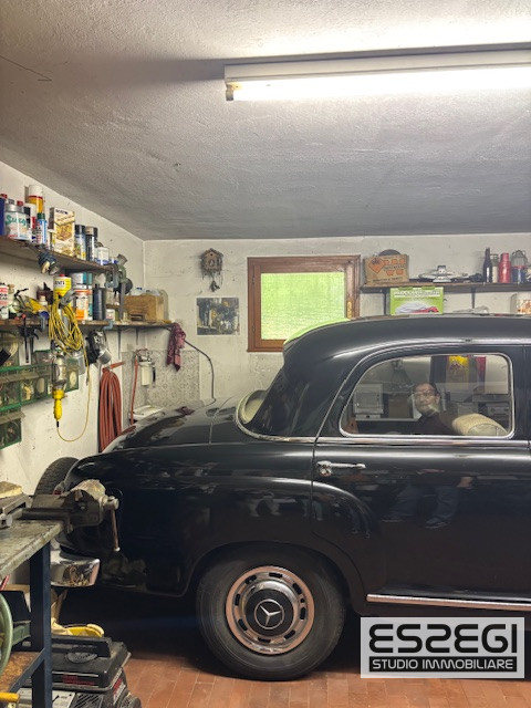 PADOVA*FORCELLINI: Spaziosissimo appartamento situato nel cuore del quartiere di Forcellini, all'...