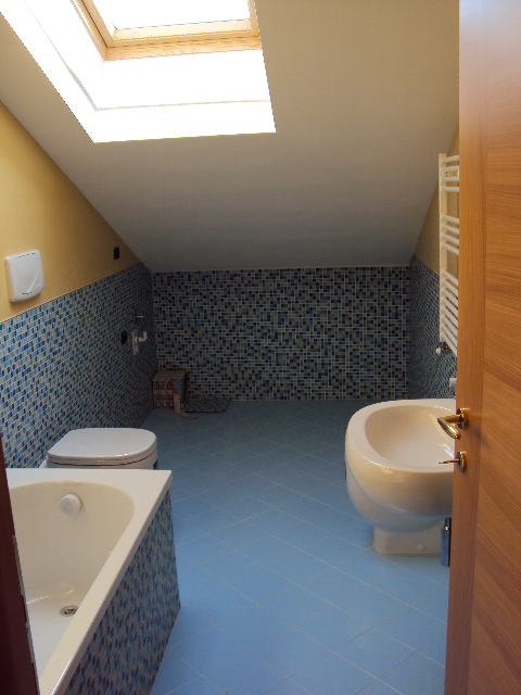 A Padova, nel quartiere San Carlo, proponiamo un elegante appartamento duplex di recente costruzi...