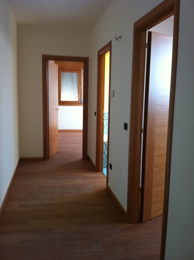 A Padova, nel quartiere San Carlo, proponiamo un elegante appartamento duplex di recente costruzi...