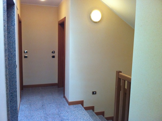 A Padova, nel quartiere San Carlo, proponiamo un elegante appartamento duplex di recente costruzi...