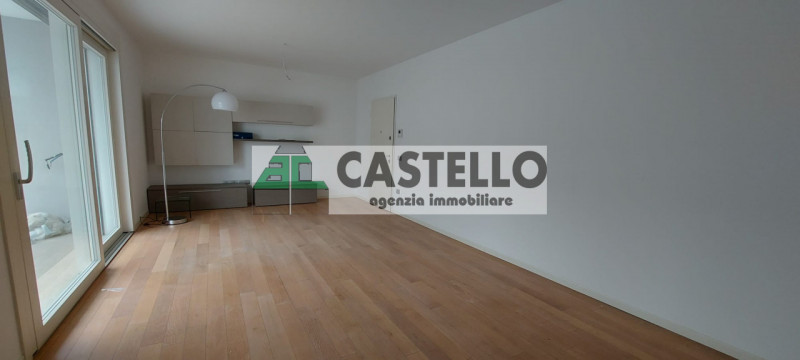 Cadoneghe Castagnara su fabbricato di recente costruzione a due passi dai servizi proponiamo inte...