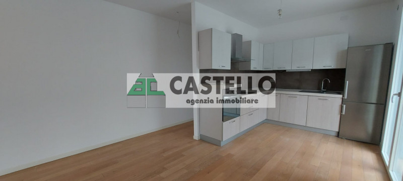 Cadoneghe Castagnara su fabbricato di recente costruzione a due passi dai servizi proponiamo inte...