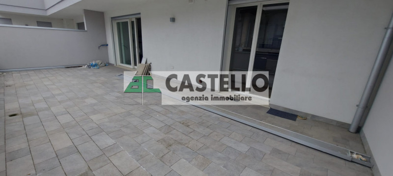 Cadoneghe Castagnara su fabbricato di recente costruzione a due passi dai servizi proponiamo inte...