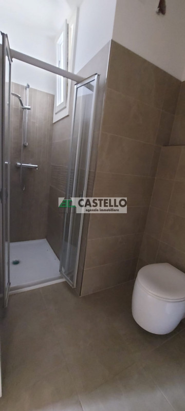 Cadoneghe Castagnara su fabbricato di recente costruzione a due passi dai servizi proponiamo inte...