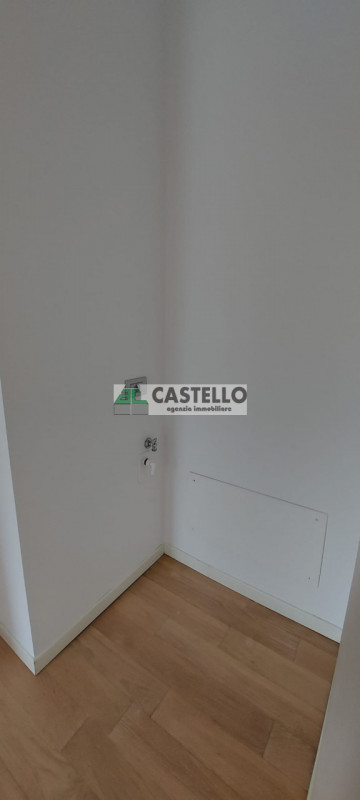 Cadoneghe Castagnara su fabbricato di recente costruzione a due passi dai servizi proponiamo inte...