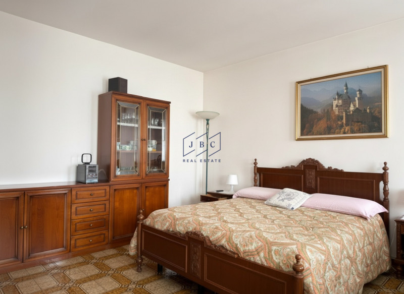 ORMELLE - (TV)
Proponiamo in esclusiva a Ormelle casa  bifamiliare degli anni '80 con superficie ...