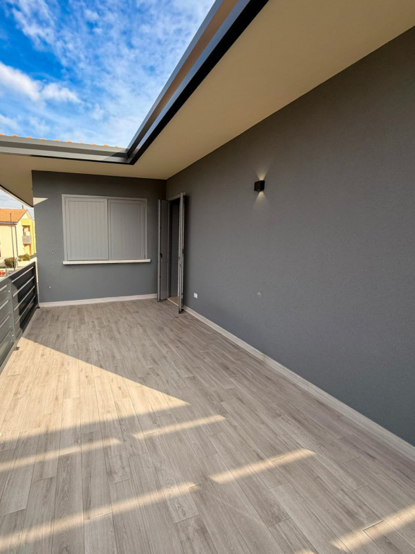 (Per INFO Vittorio 3517343301) Proponiamo in vendita una splendida porzione di bifamiliare situat...