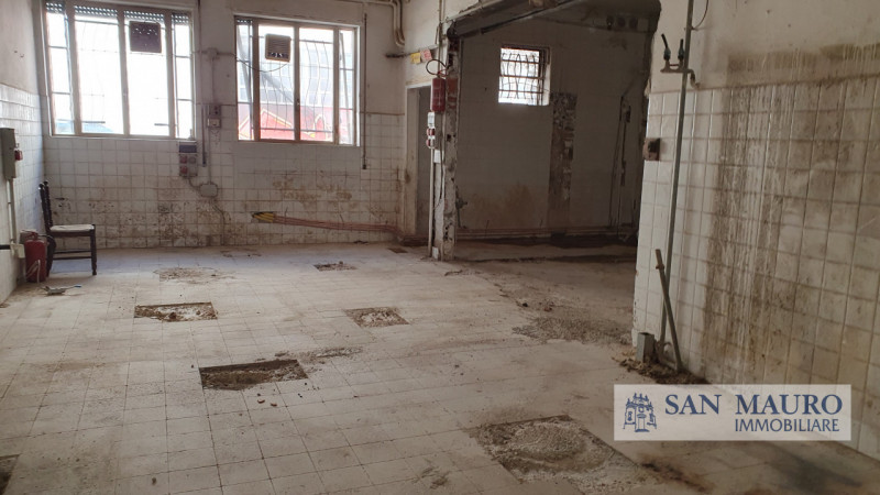 VICENZA Loc. CAMPEDELLO: A pochi minuti dalla città e all'ingresso della tangenziale sud proponia...