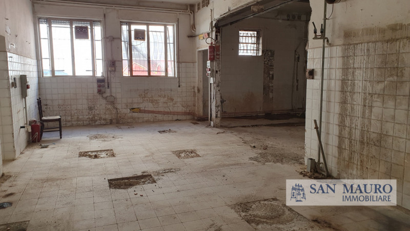 VICENZA Loc. CAMPEDELLO: A pochi minuti dalla città e all'ingresso della tangenziale sud proponia...