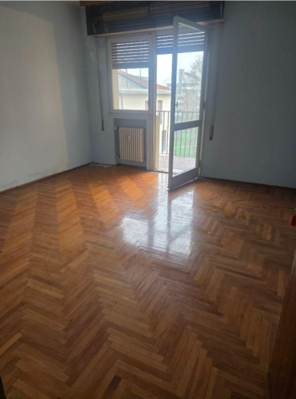 ASTA IMMOBILIARE - PADOVA quartiere ARCELLA/SAN CARLO, via Moroni, APPARTAMENTO al piano quarto s...