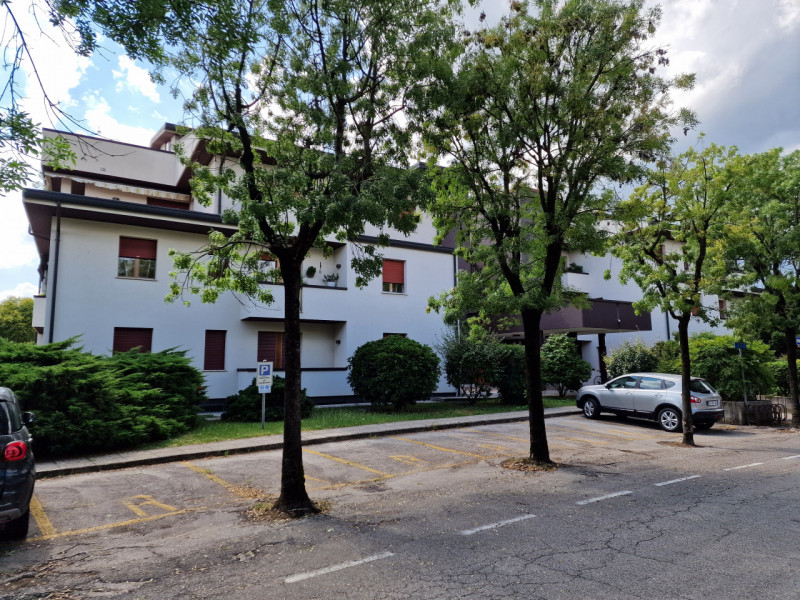 Scopri questo interessante immobile all’asta situato in un contesto residenziale tranquillo, idea...