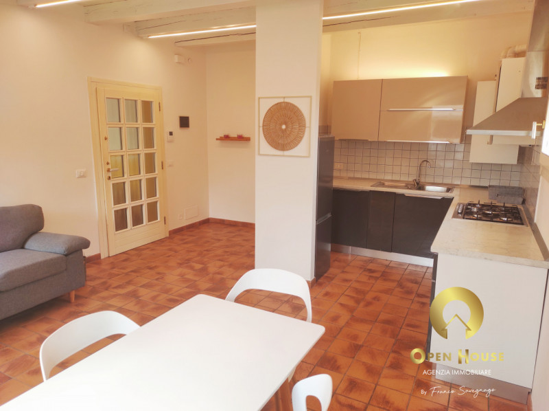 OPEN HOUSE by Franco Savegnago propone in locazione appartamento completamente arredato in piccol...