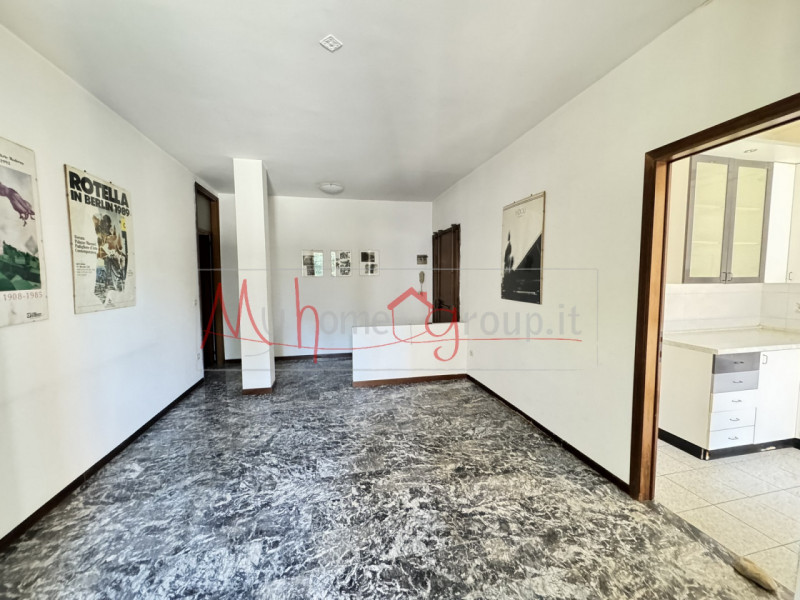 PADOVA ZONA GUIZZA - Appartamento in piccolo condominio, in un contesto residenziale tranquillo; ...