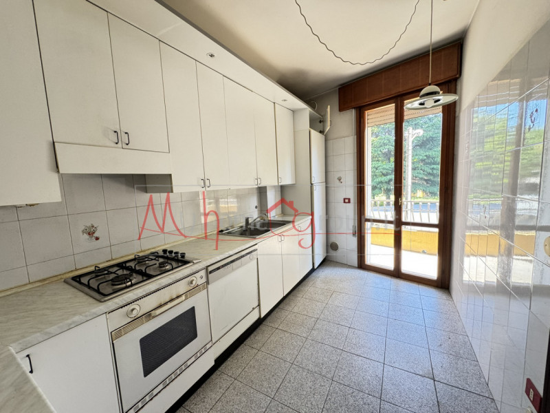 PADOVA ZONA GUIZZA - Appartamento in piccolo condominio, in un contesto residenziale tranquillo; ...