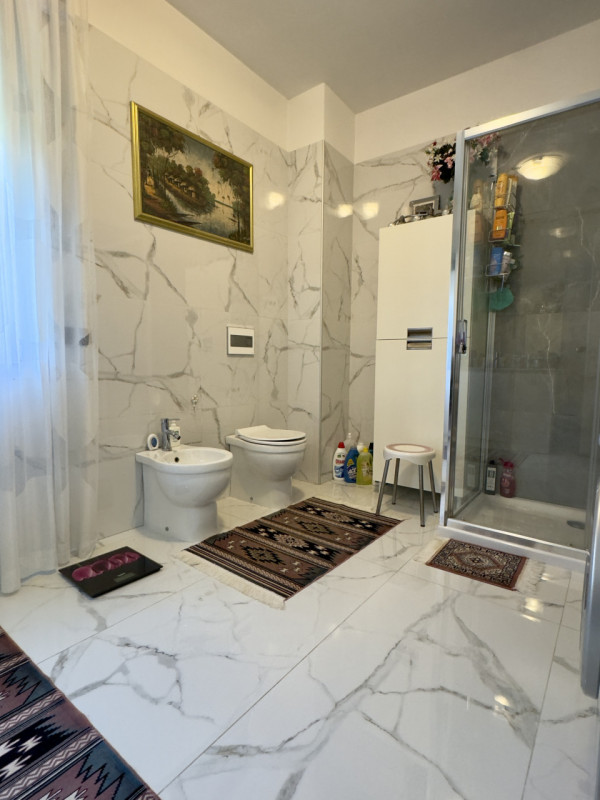 CASA ACCOGLIENTE CON GIARDINO PRIVATO – PRONTA DA VIVERE

In contesto residenziale tranquillo e r...