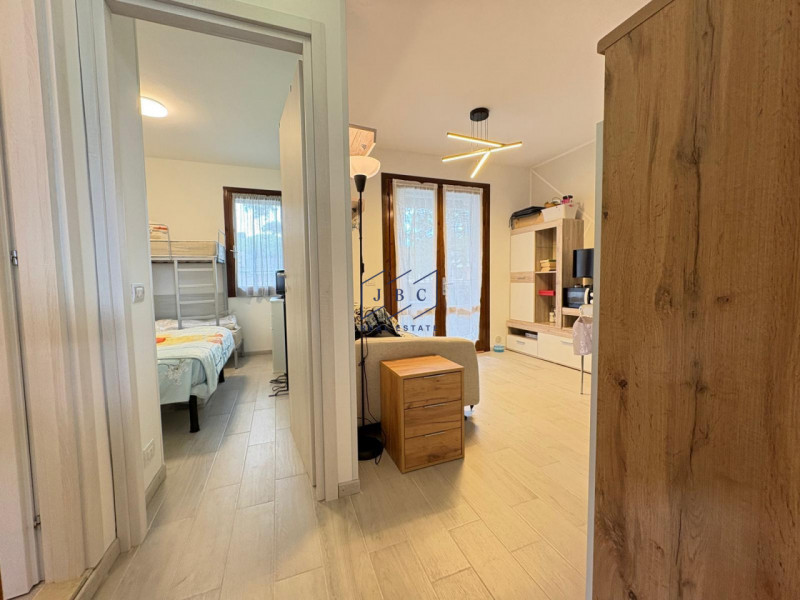 SAN MICHELE AL TAGLIAMENTO - BIBIONE (Venezia)
Proponiamo appartamento bilocale al primo piano co...