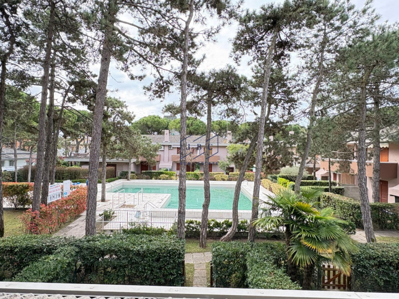 SAN MICHELE AL TAGLIAMENTO - BIBIONE (Venezia)
Proponiamo appartamento bilocale al primo piano co...