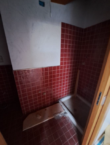 RIF. A.A.233-231

Vendesi all'asta - appartamento al 1° piano con garage in data 07 maggio 2026

...