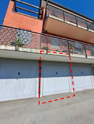 RIF. A.A.211-25

Vendesi all'asta - appartamento al 2° piano con garage in data 07 maggio 2026

D...