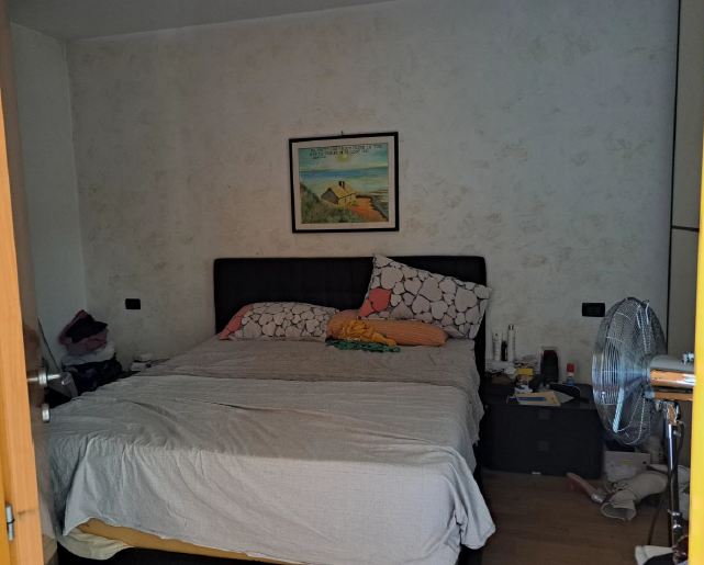 RIF. A.A.211-25

Vendesi all'asta - appartamento al 2° piano con garage in data 07 maggio 2026

D...