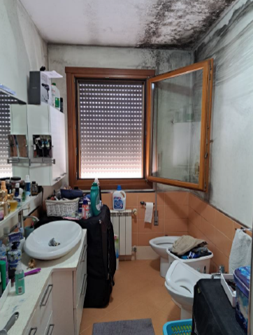 RIF. A.A.211-25

Vendesi all'asta - appartamento al 2° piano con garage in data 07 maggio 2026

D...