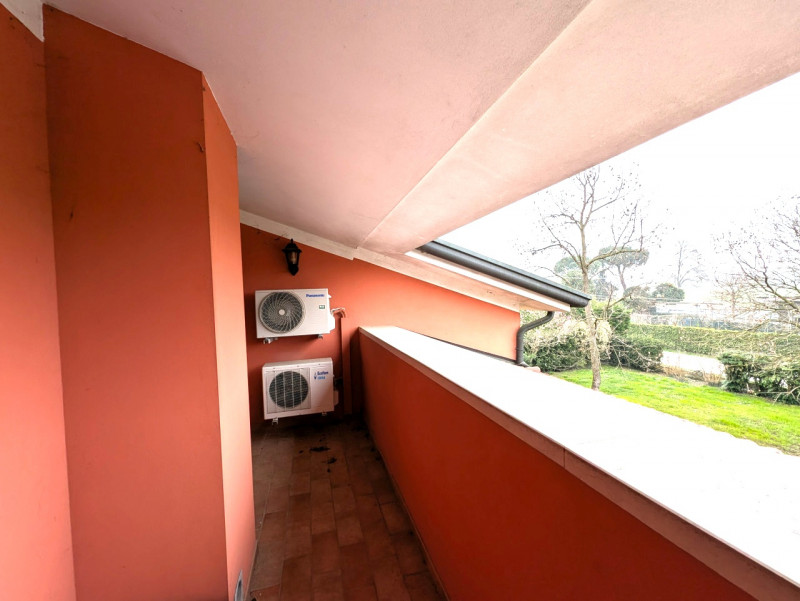 NOSTRA ESCLUSIVA: appena arrivata sul mercato, questa splendida e ampia casa singola situata nell...