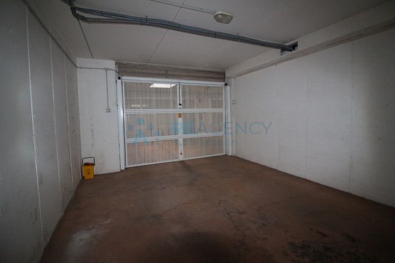 THIENE ZONA BOSCO
Sei alla ricerca di un deposito con garage collegato?
Prezzo euro 100 mensili 
...