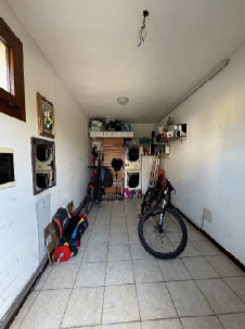 RIF. A.A.429-24

Vendesi all'asta - casa a schiera centrale su due livelli con garage in data 08 ...