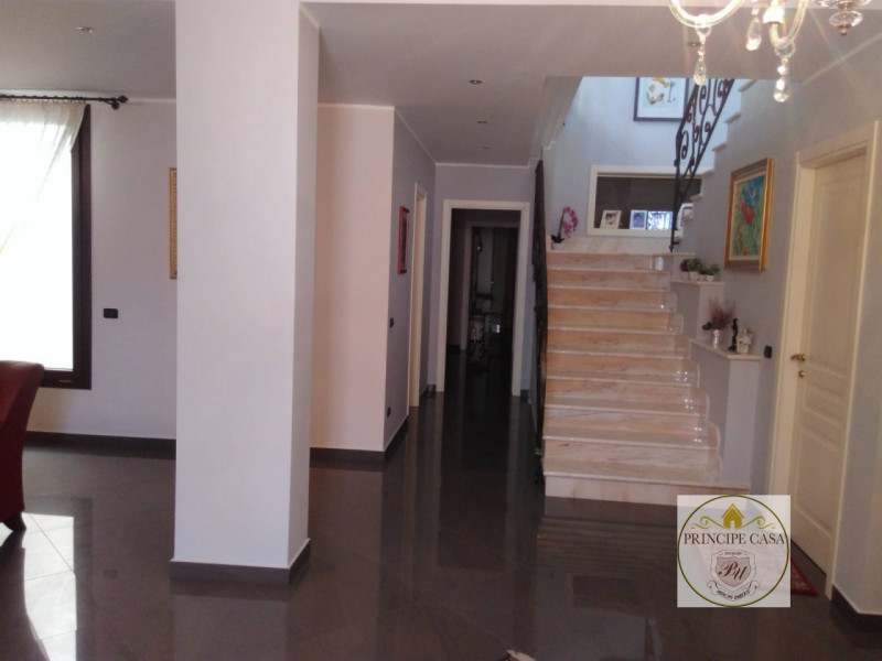 Rif. CS501 - In zona residenziale a Montevago, celebre per le sue terme e la sua rilevanza storic...