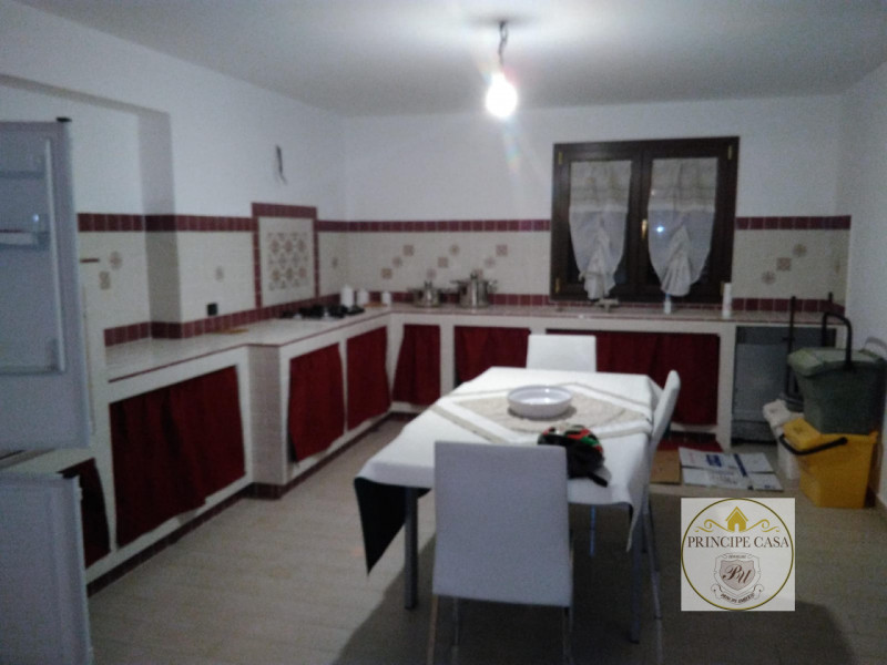 Rif. CS501 - In zona residenziale a Montevago, celebre per le sue terme e la sua rilevanza storic...