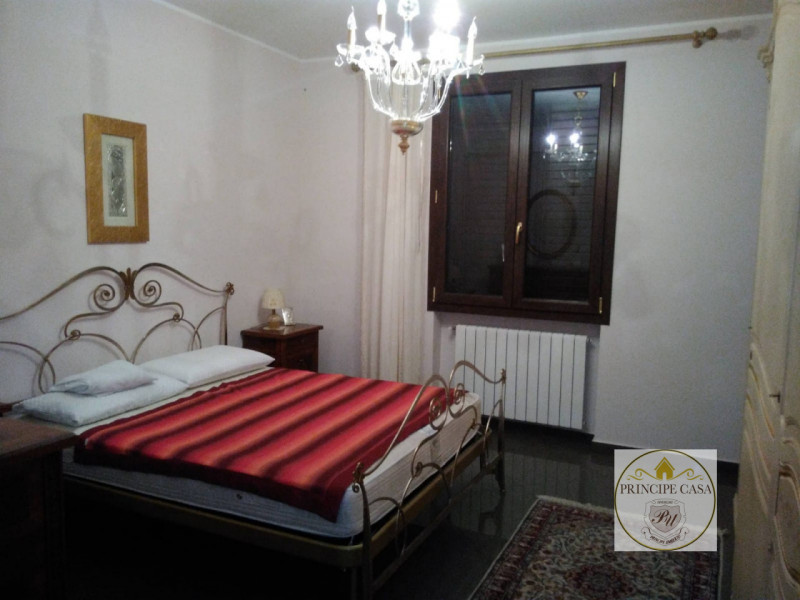 Rif. CS501 - In zona residenziale a Montevago, celebre per le sue terme e la sua rilevanza storic...