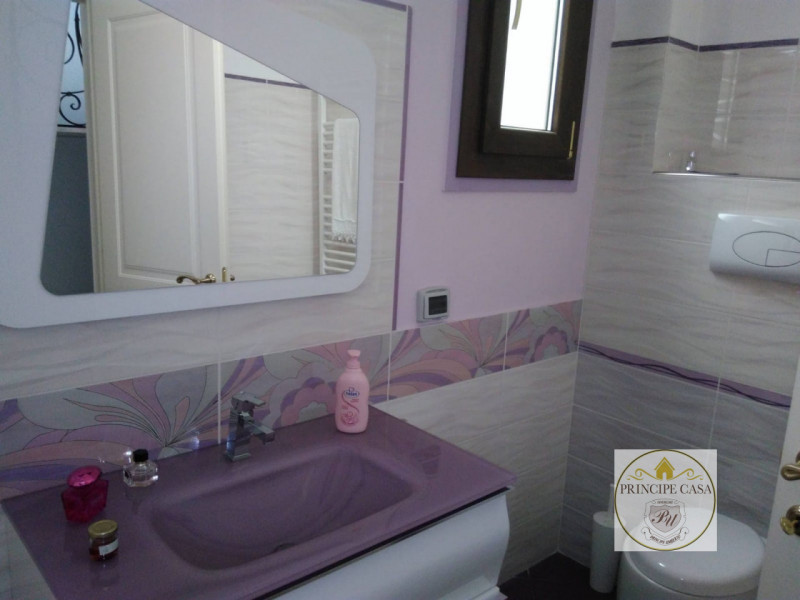 Rif. CS501 - In zona residenziale a Montevago, celebre per le sue terme e la sua rilevanza storic...