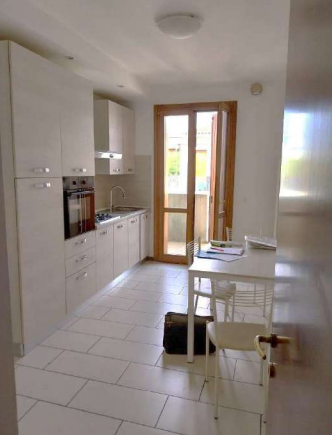 RIF. A.A.76-24

Vendesi all'asta - appartamento al 2° piano con garage in data 08 maggio 2026

De...